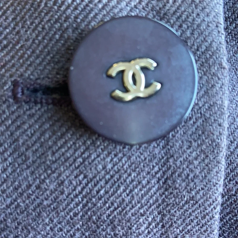 Auth CHANEL SUIT 100% Linen Jacket & Skirt size 38